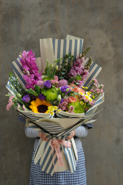 Alice in wonderland — product photo 1